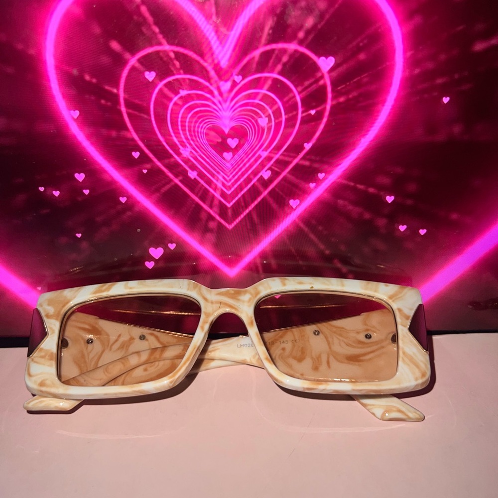 Marble sunglasses